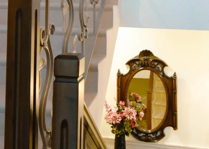 Loredan فندق شكودر