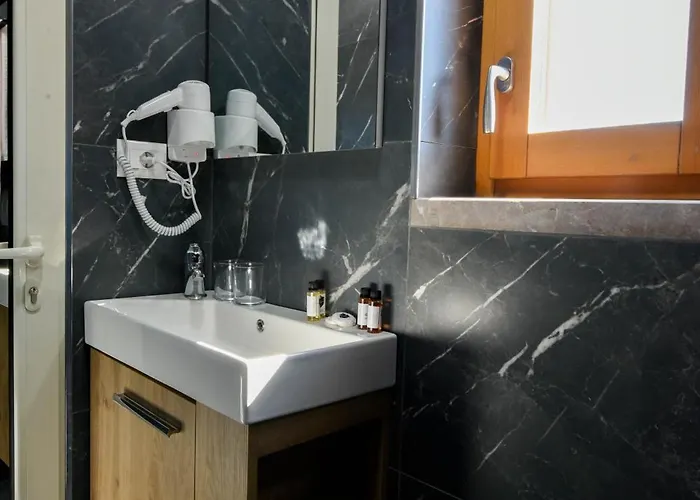 Loredan 호텔 Shkodër